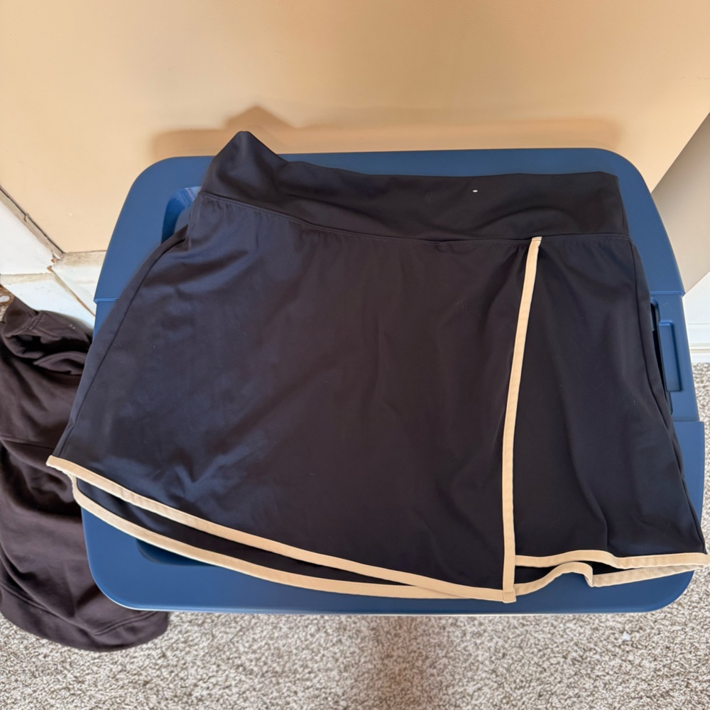 Old Navy Active Skort